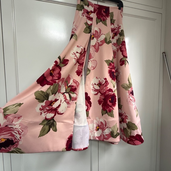 Beautiful Floral Long Skirt by West Coast Couture - Picture 4 of 9
